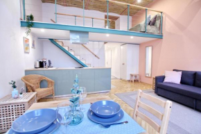 Awesome Budapest Downtown Studio w Balcony & Free Private Parking